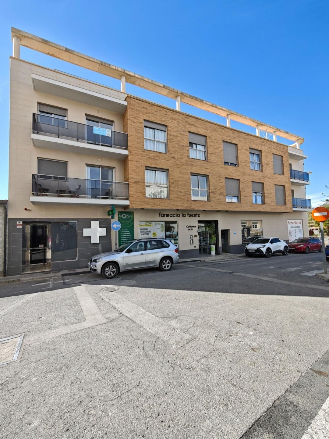 2-Bedroom Apartment in Pueblo 9, San Miguel de Salinas - Image 34