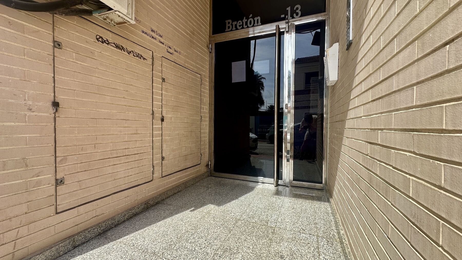 3-Bedroom Apartment in Acequion, Torrevieja - Image 31
