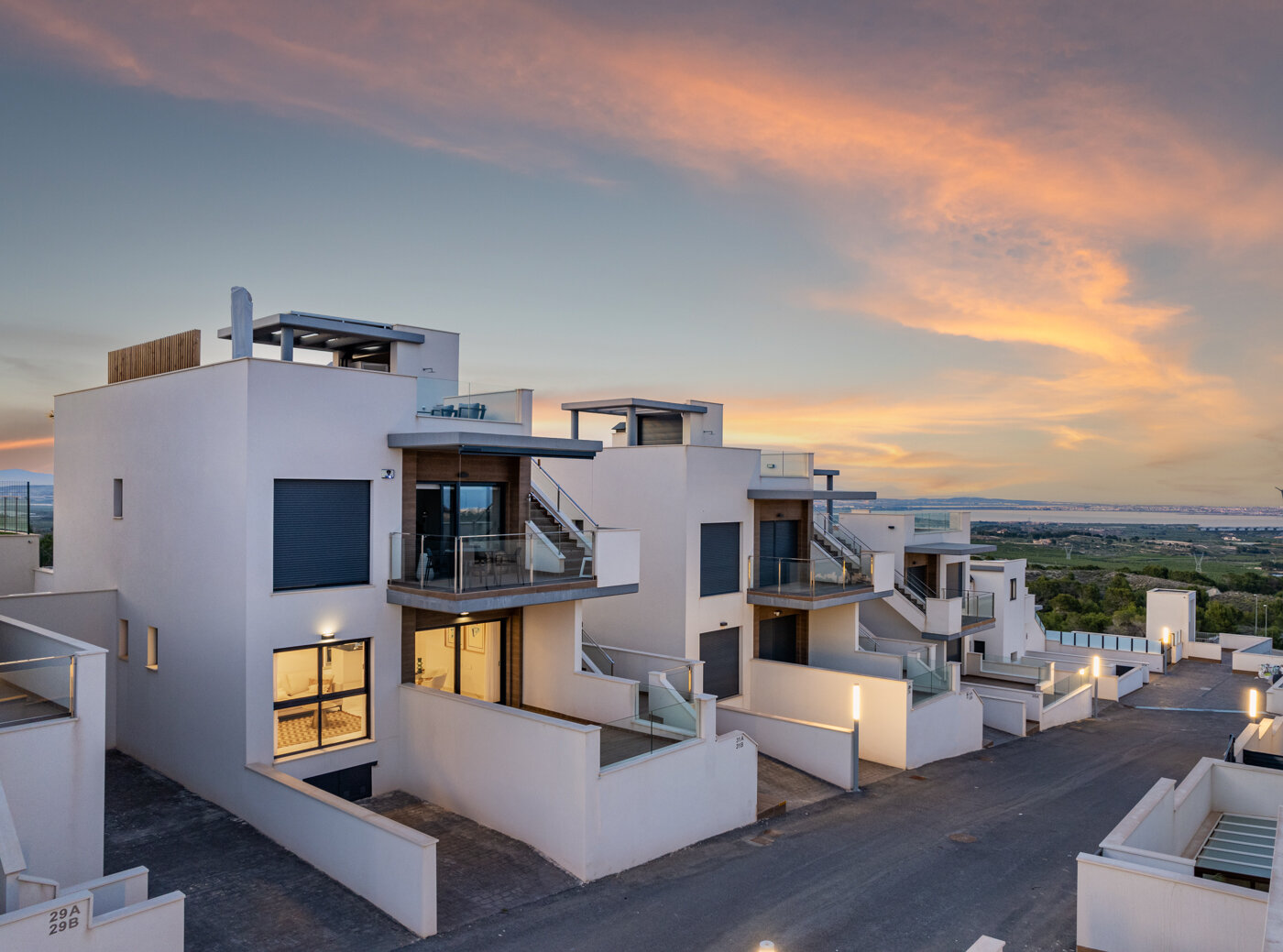 3-Bedroom Bungalow in San Miguel de Salinas - Image 11