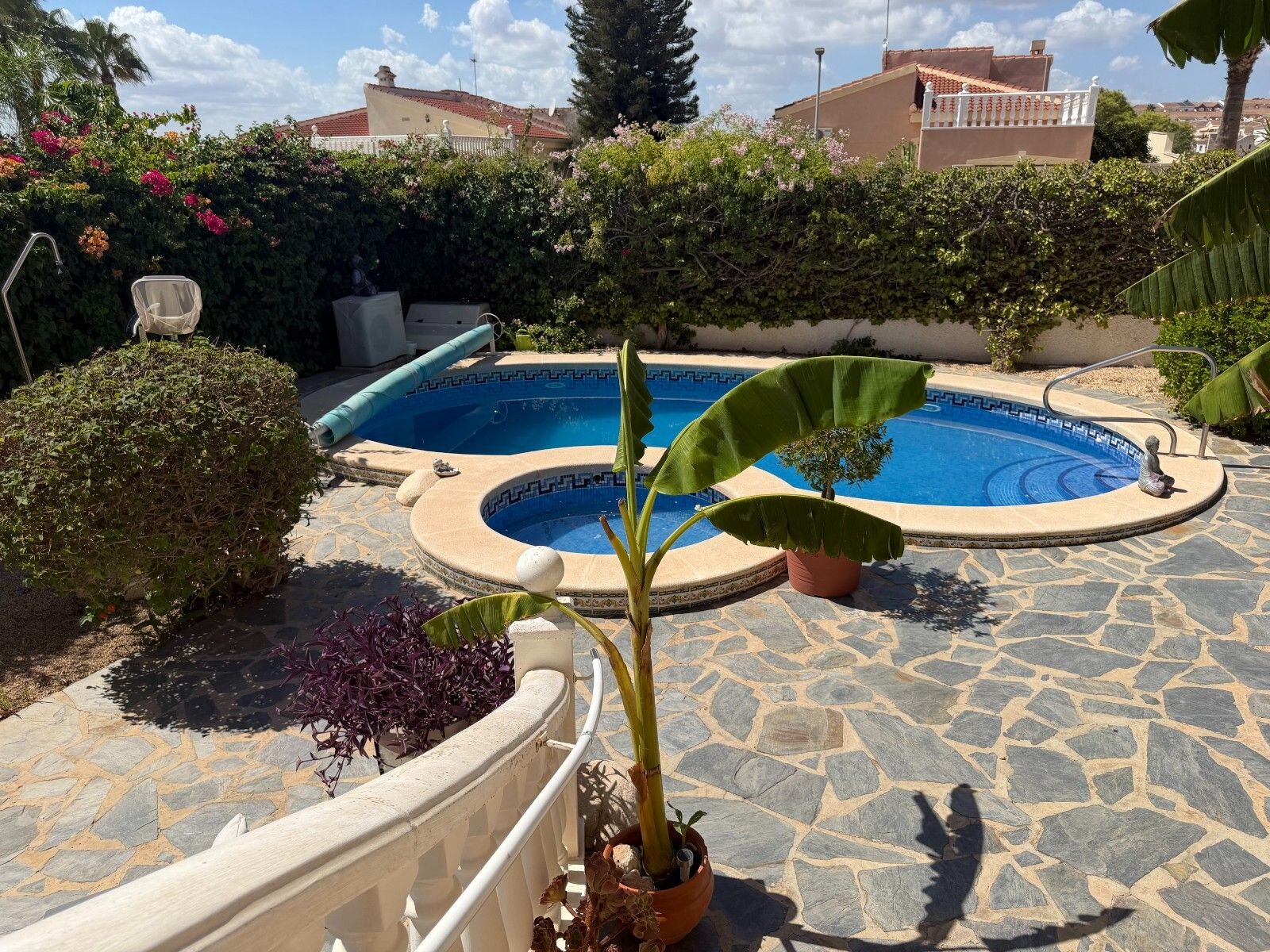 3-Bedroom Villa in Pueblo 5, Formentera del Segura - Image 3