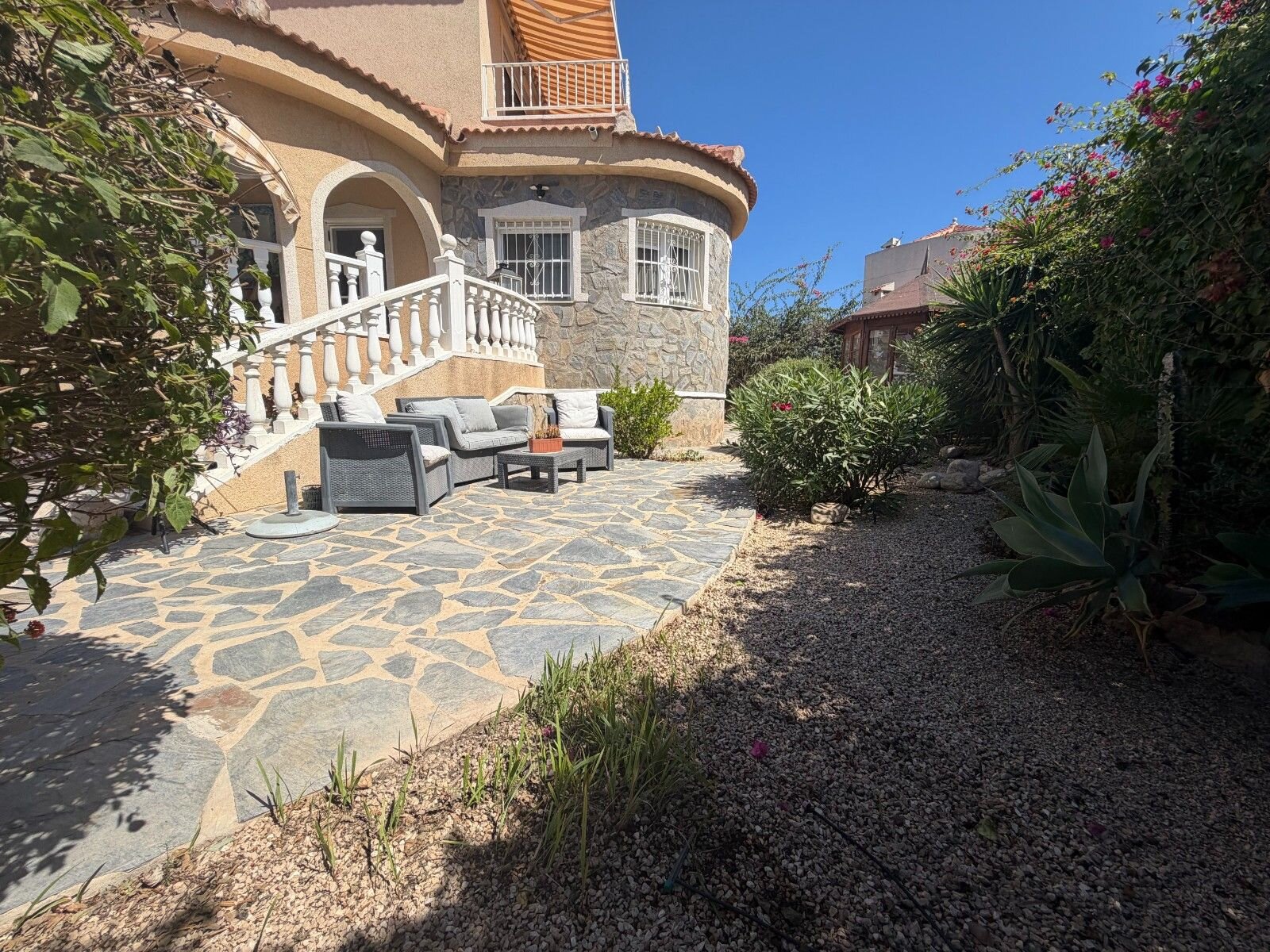 3-Bedroom Villa in Pueblo 5, Formentera del Segura - Image 6