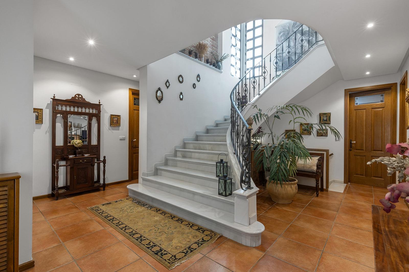 7-Bedroom Villa in La Veleta, Torrevieja - Image 17