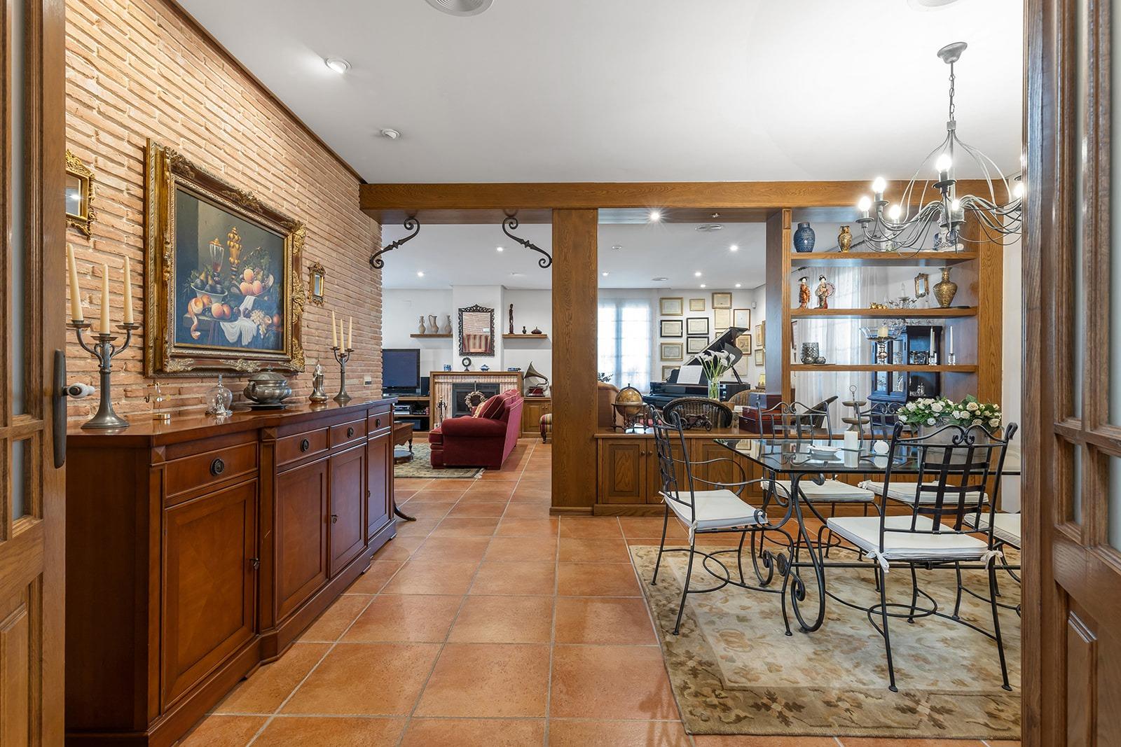 7-Bedroom Villa in La Veleta, Torrevieja - Image 19