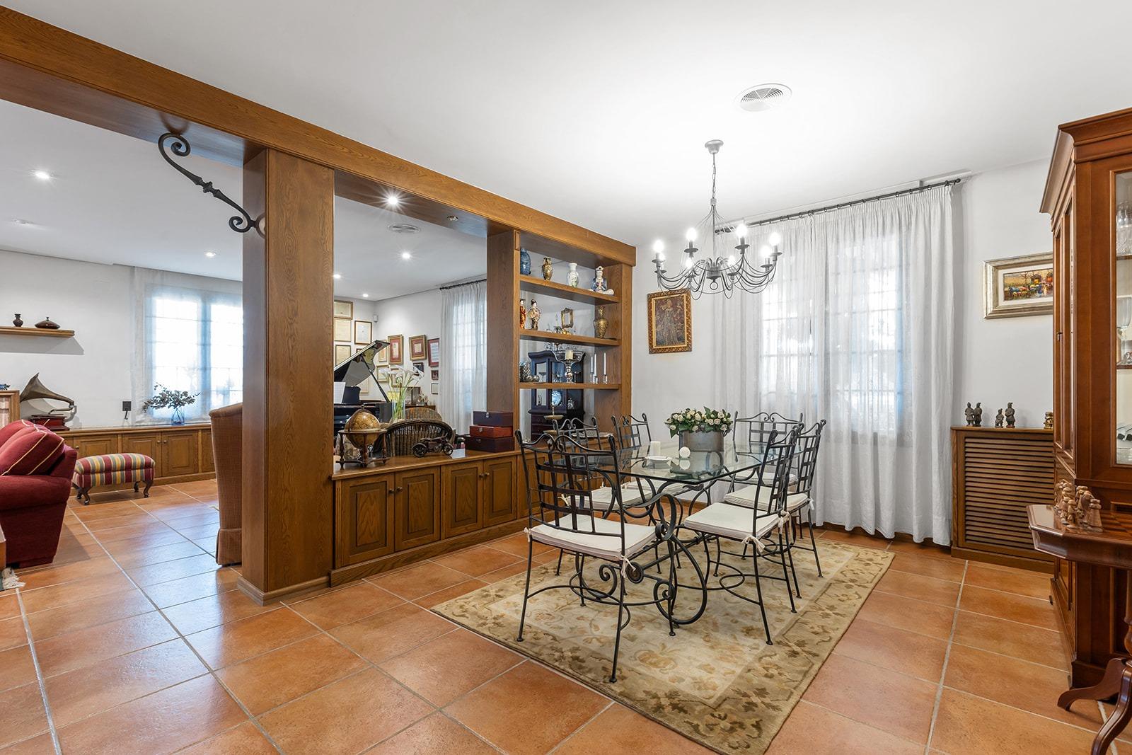 7-Bedroom Villa in La Veleta, Torrevieja - Image 20