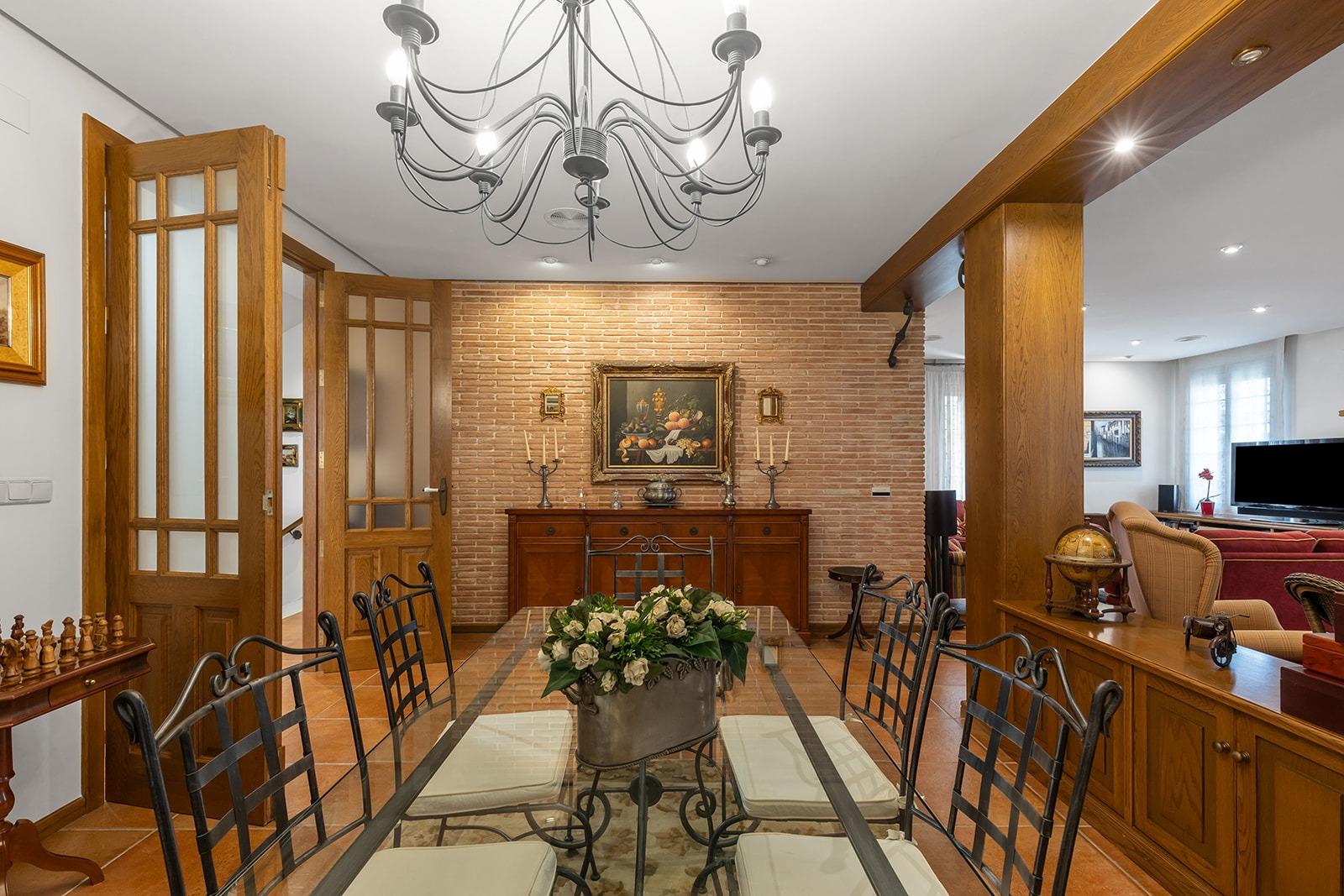 7-Bedroom Villa in La Veleta, Torrevieja - Image 21