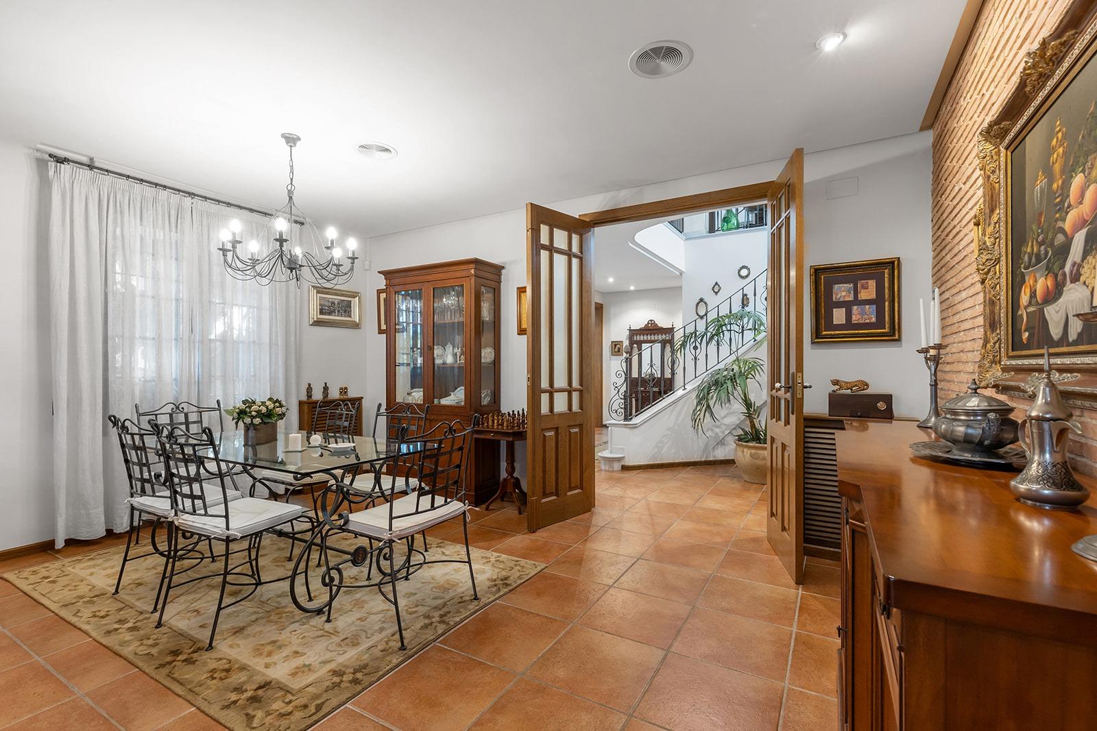 7-Bedroom Villa in La Veleta, Torrevieja - Image 25