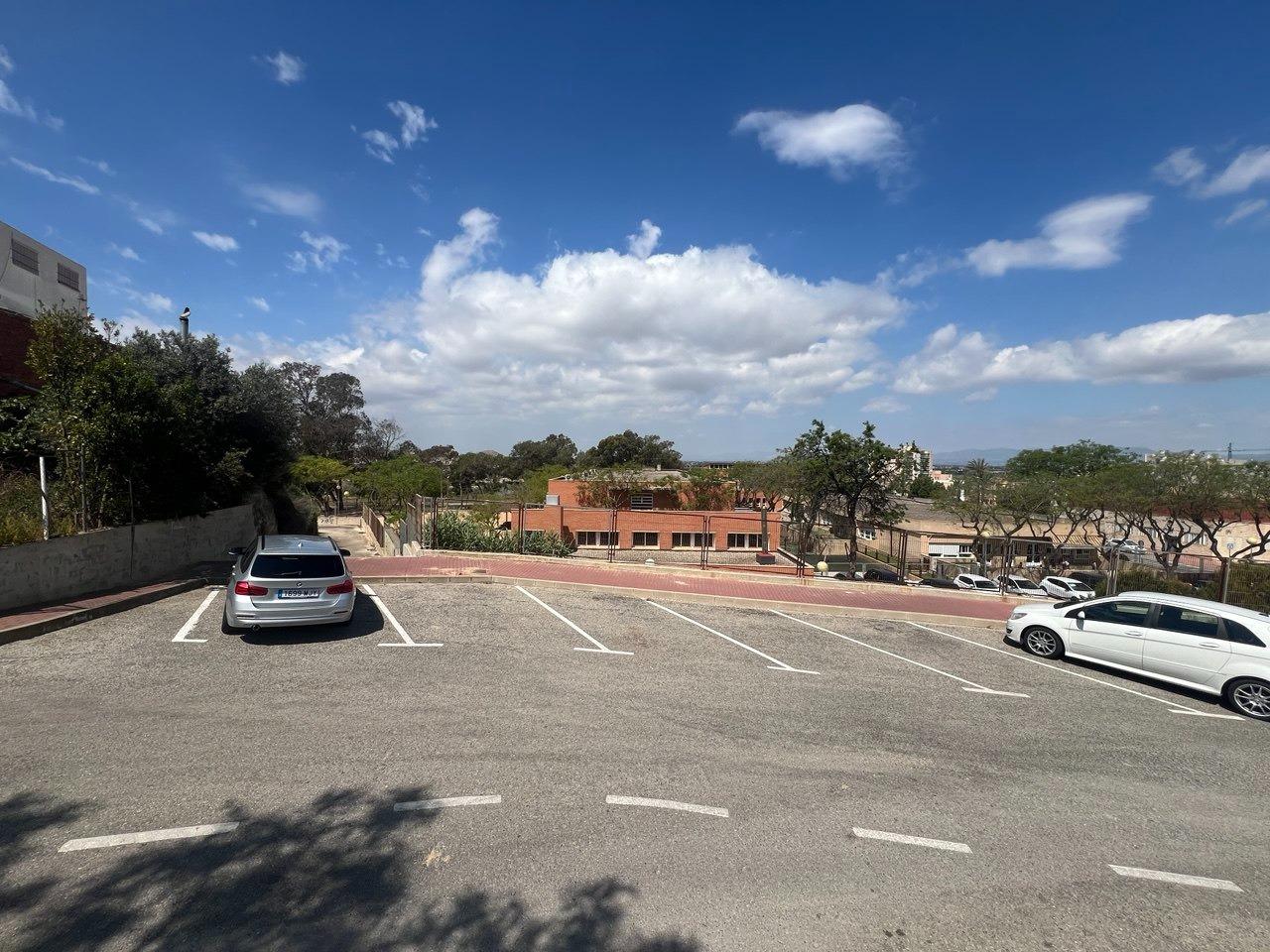 3-Bedroom House in Guardamar del Segura - Image 5