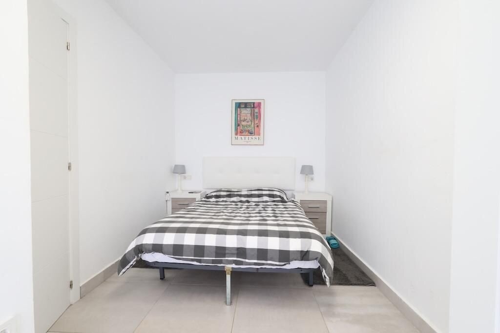 3-Bedroom Bungalow in El Limonar, Torrevieja - Image 10
