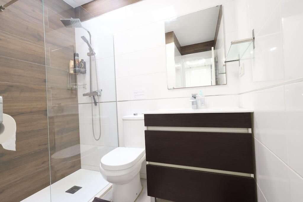 3-Bedroom Bungalow in El Limonar, Torrevieja - Image 11