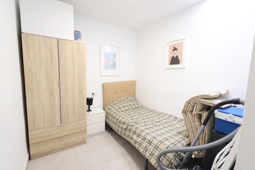 3-Bedroom Bungalow in El Limonar, Torrevieja - Image 12