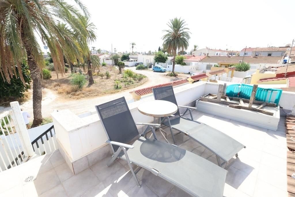 3-Bedroom Bungalow in El Limonar, Torrevieja - Image 16