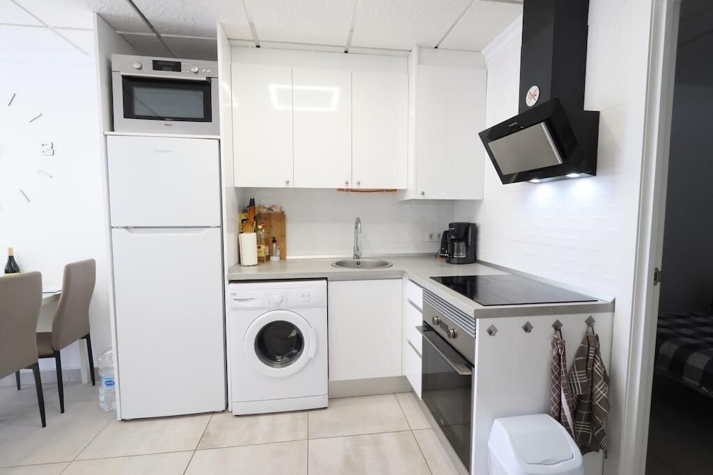 3-Bedroom Bungalow in El Limonar, Torrevieja - Image 3