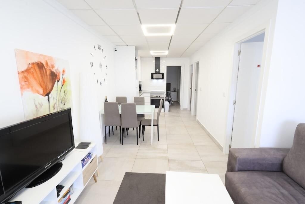3-Bedroom Bungalow in El Limonar, Torrevieja - Image 7