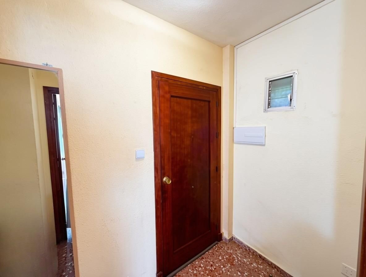 4-Bedroom Apartment in San Pedro del Pinatar - Image 2