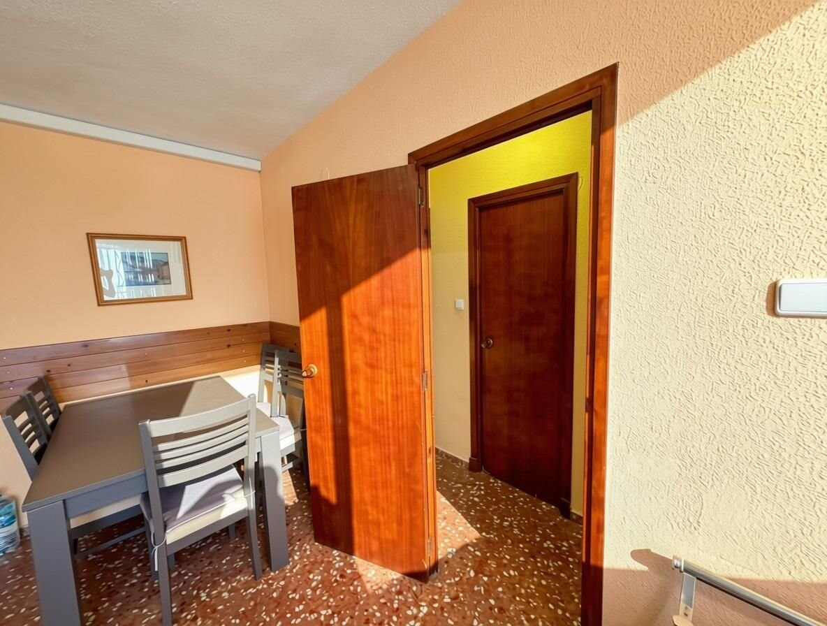 4-Bedroom Apartment in San Pedro del Pinatar - Image 20