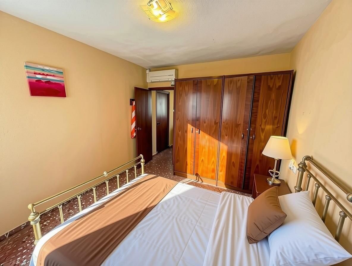 4-Bedroom Apartment in San Pedro del Pinatar - Image 23