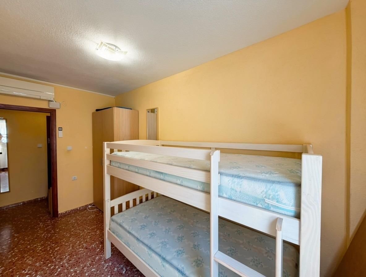 4-Bedroom Apartment in San Pedro del Pinatar - Image 5