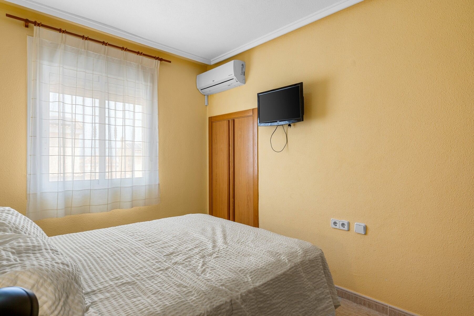Villa met 3 Slaapkamers in Santa Pola - Image 14