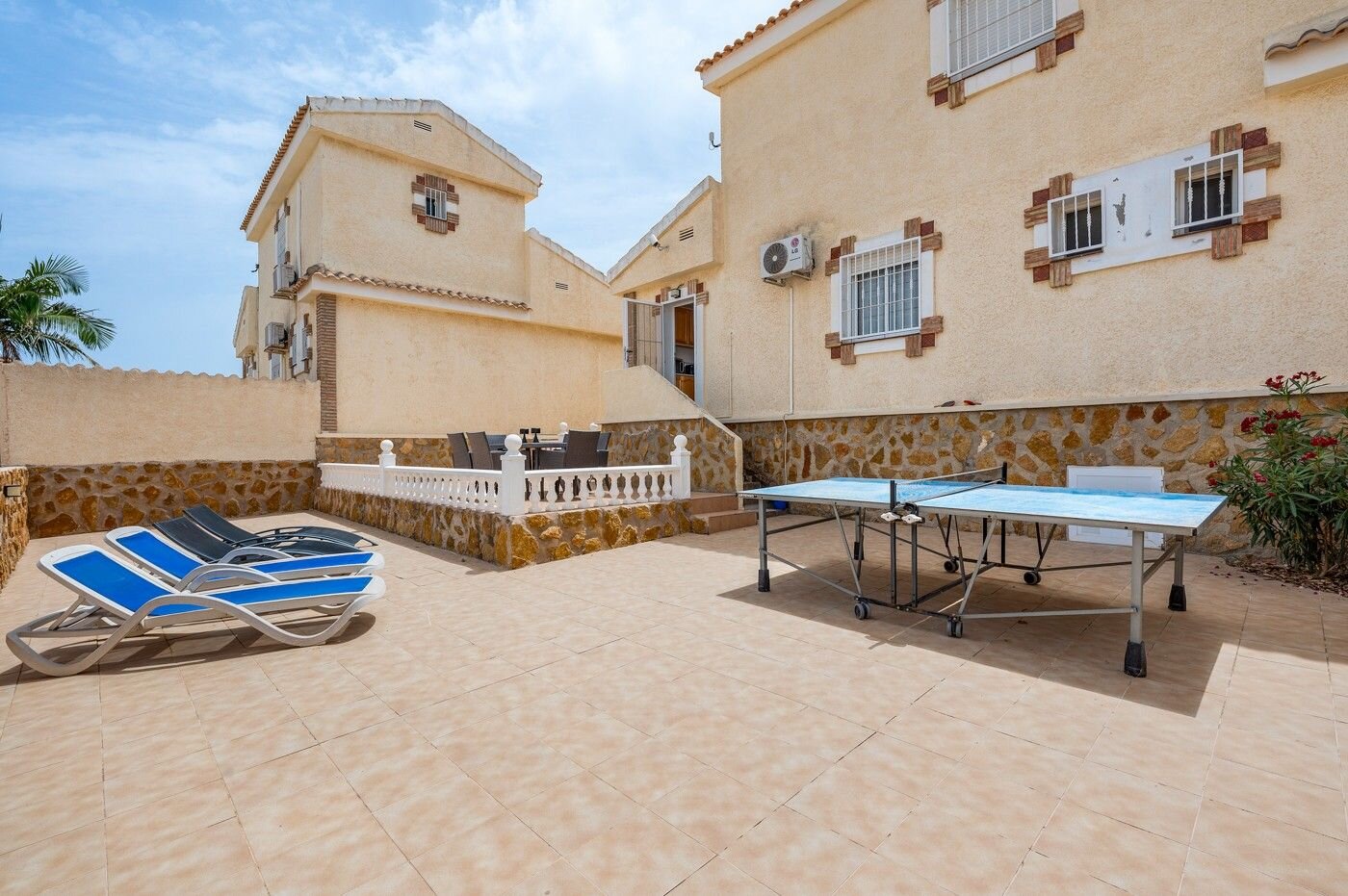 Villa met 3 Slaapkamers in Santa Pola - Image 24