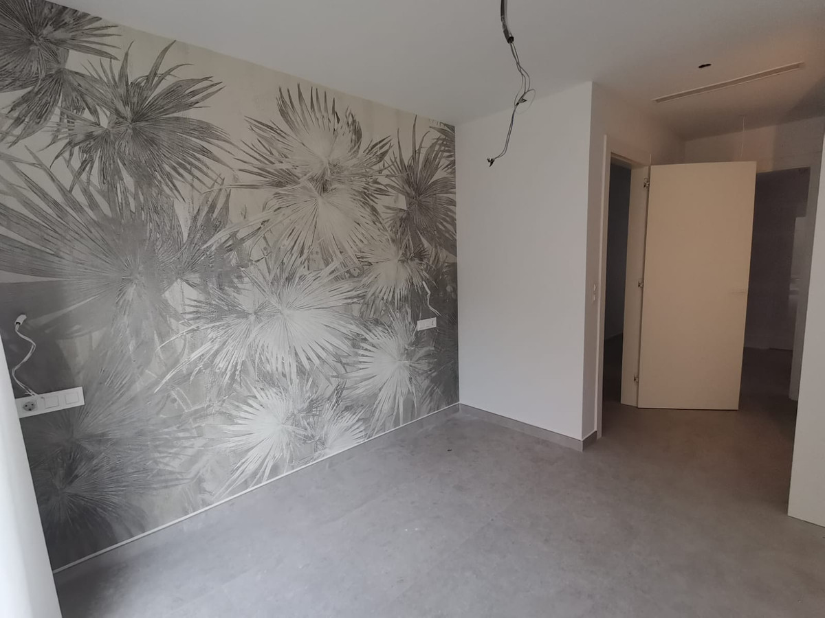 3-Bedroom Ground Floor Apartment in  Torrevieja | Sunny C... - Image 10