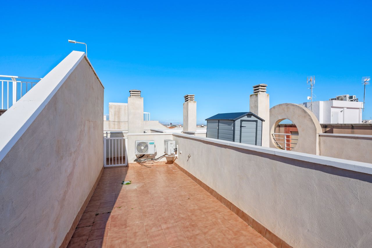 2-Bedroom Apartment in Pueblo 3, Algorfa - Image 22