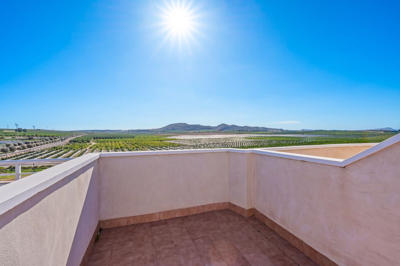 2-Bedroom Apartment in Pueblo 3, Algorfa - Image 23