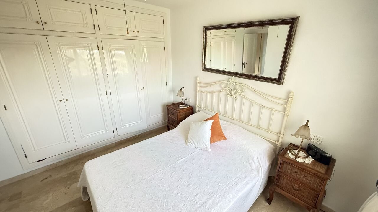 5-Bedroom Villa in Villamartín-las Filipinas, Orihuela Costa - Image 29