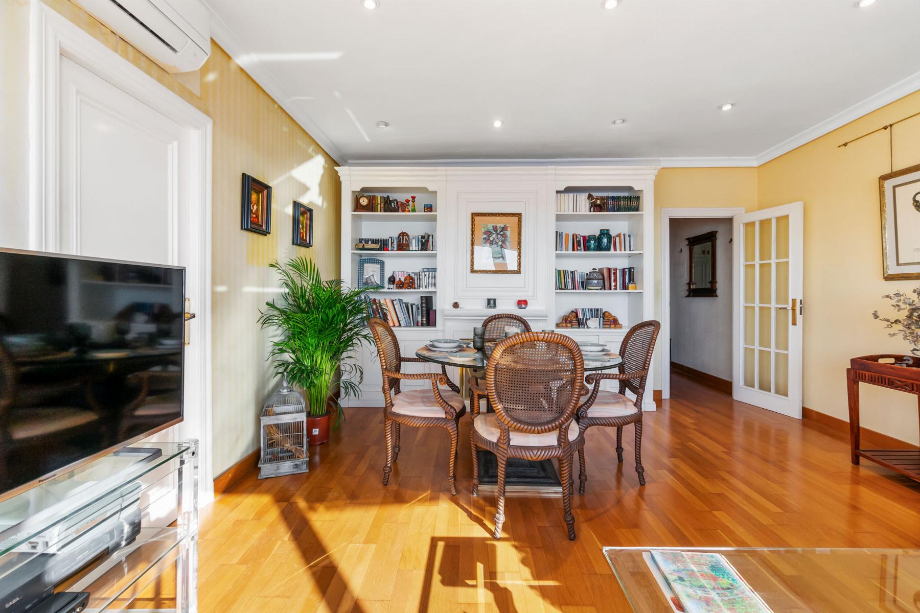 4-Bedroom Apartment in Torrevieja, Torrevieja - Image 5