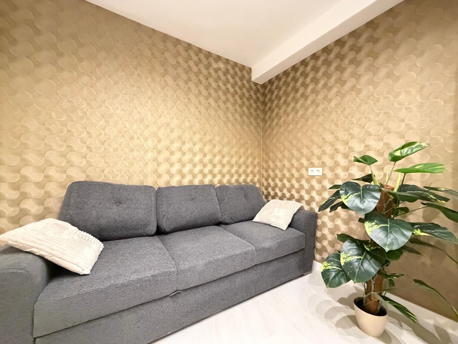 4-Bedroom Apartment in Playa del Cura, Torrevieja - Image 31