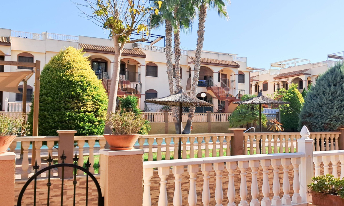 2-Bedroom Ground Floor Apartment in Torrevieja | Sunny C... - Image 1