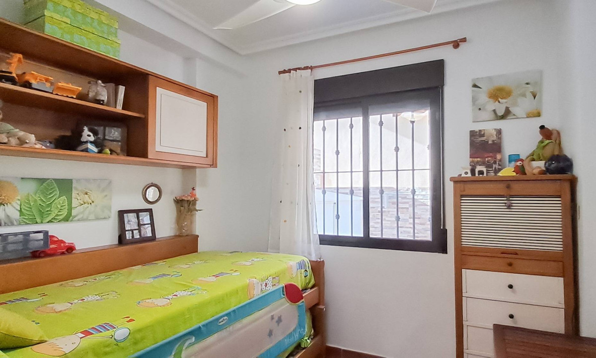 2-Bedroom Ground Floor Apartment in Torrevieja | Sunny C... - Image 14