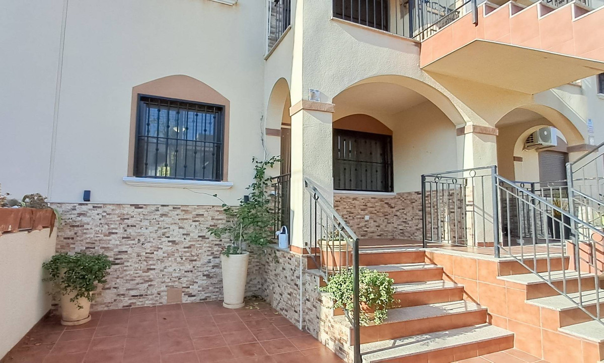 2-Bedroom Ground Floor Apartment in Torrevieja | Sunny C... - Image 18