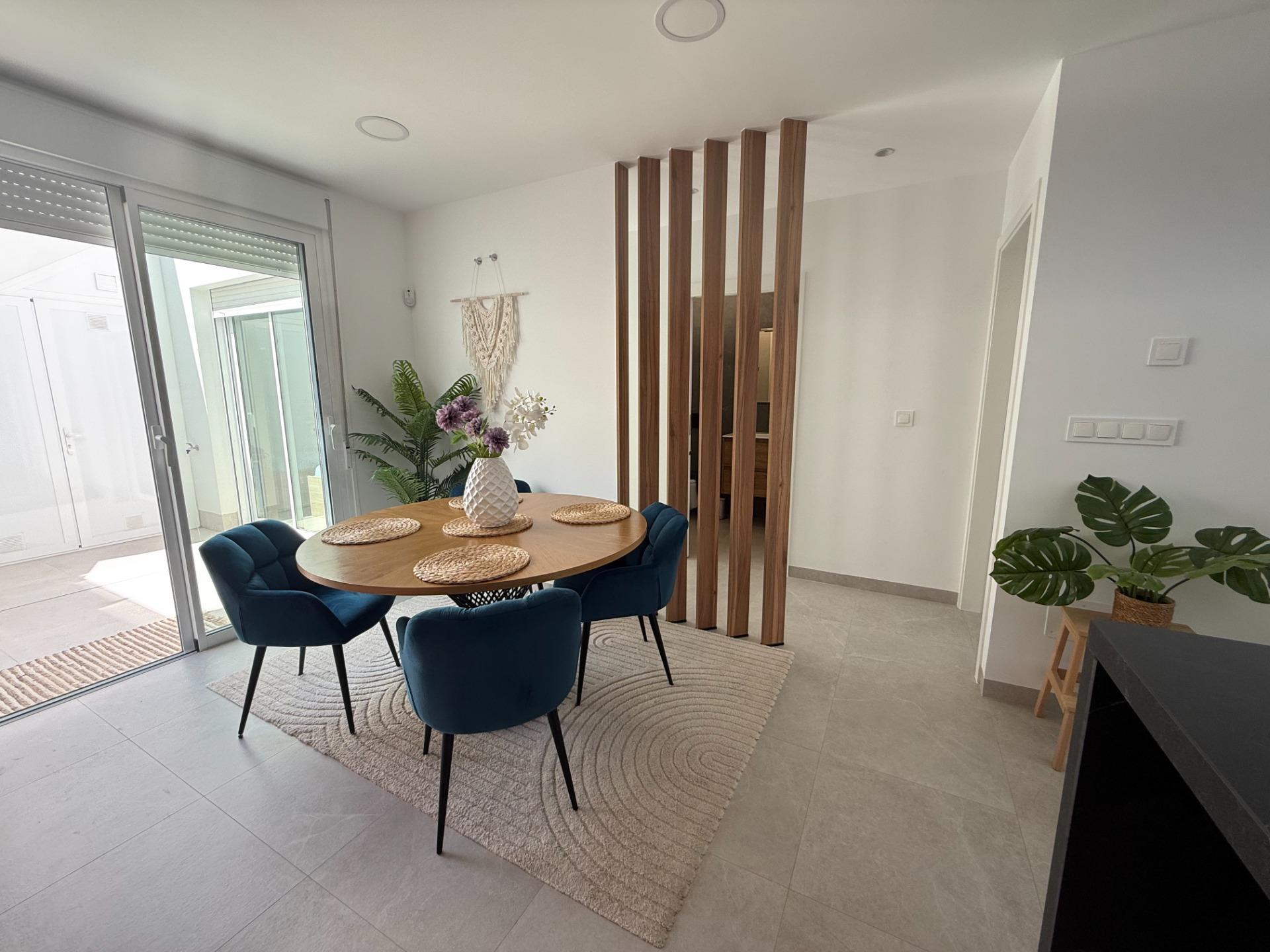 2-Bedroom Villa in Balsicas, Torre - Pacheco - Image 21