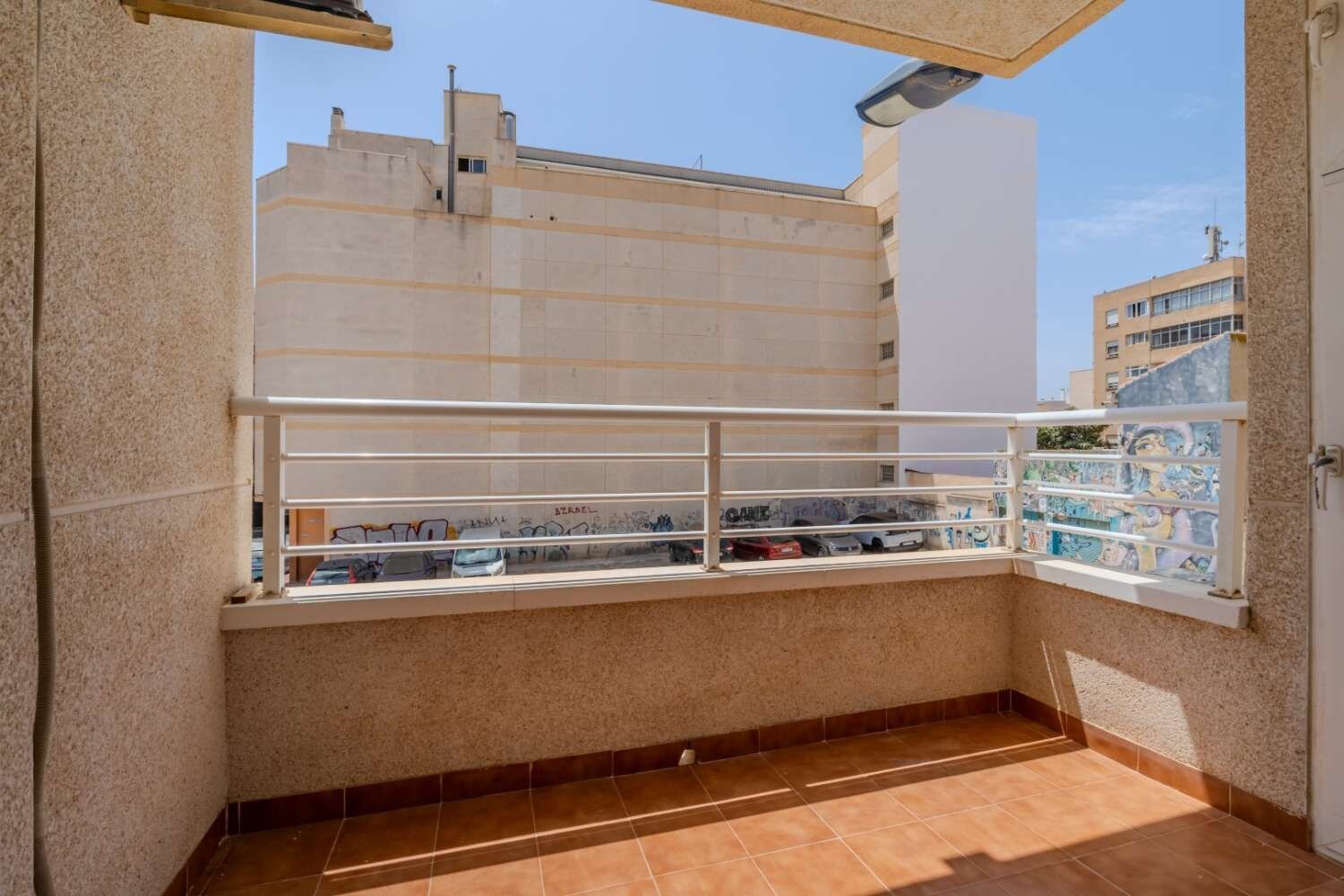 Appartement met 2 Slaapkamers in Torrevieja, Torrevieja - Image 6