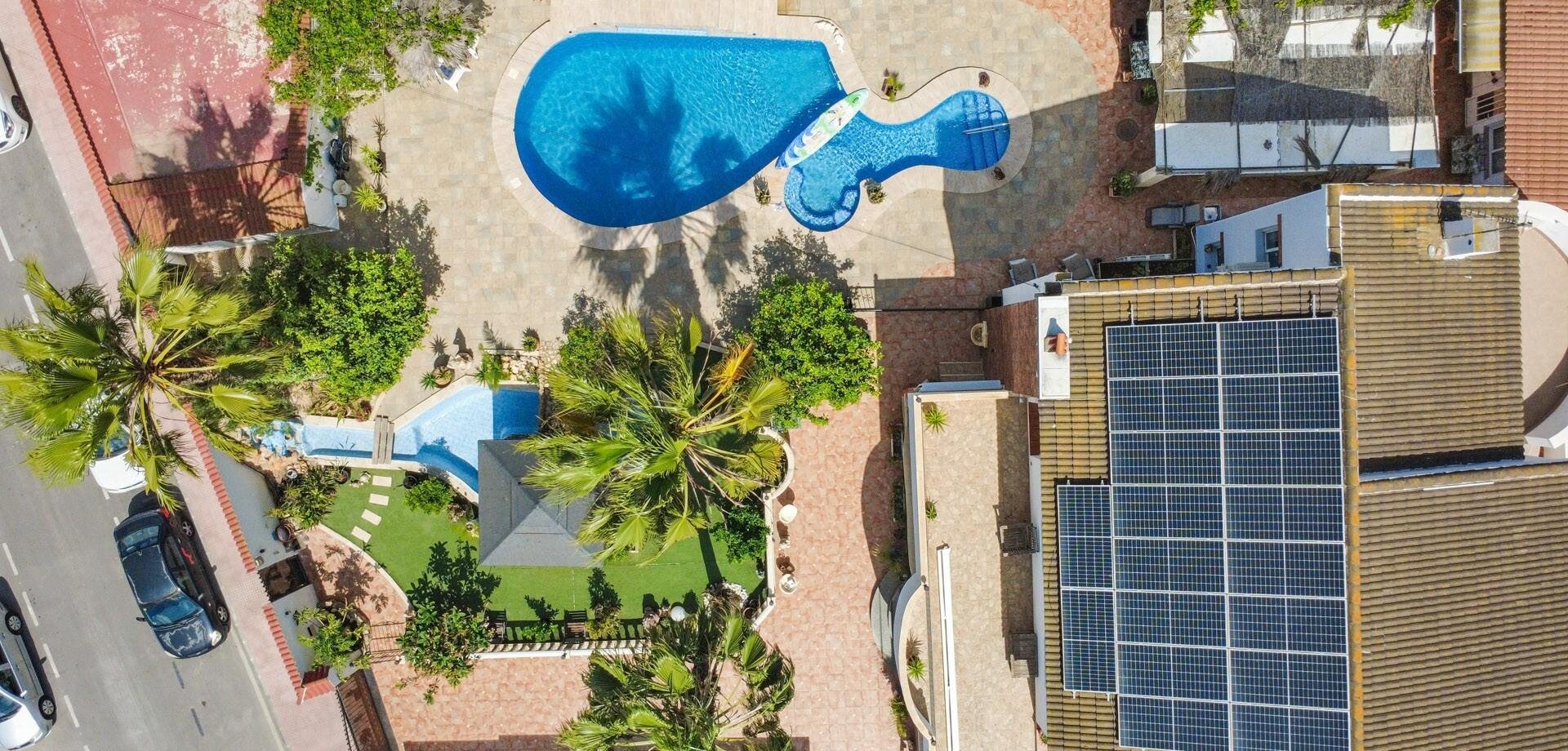 7-Bedroom Villa in Rojales - Image 15