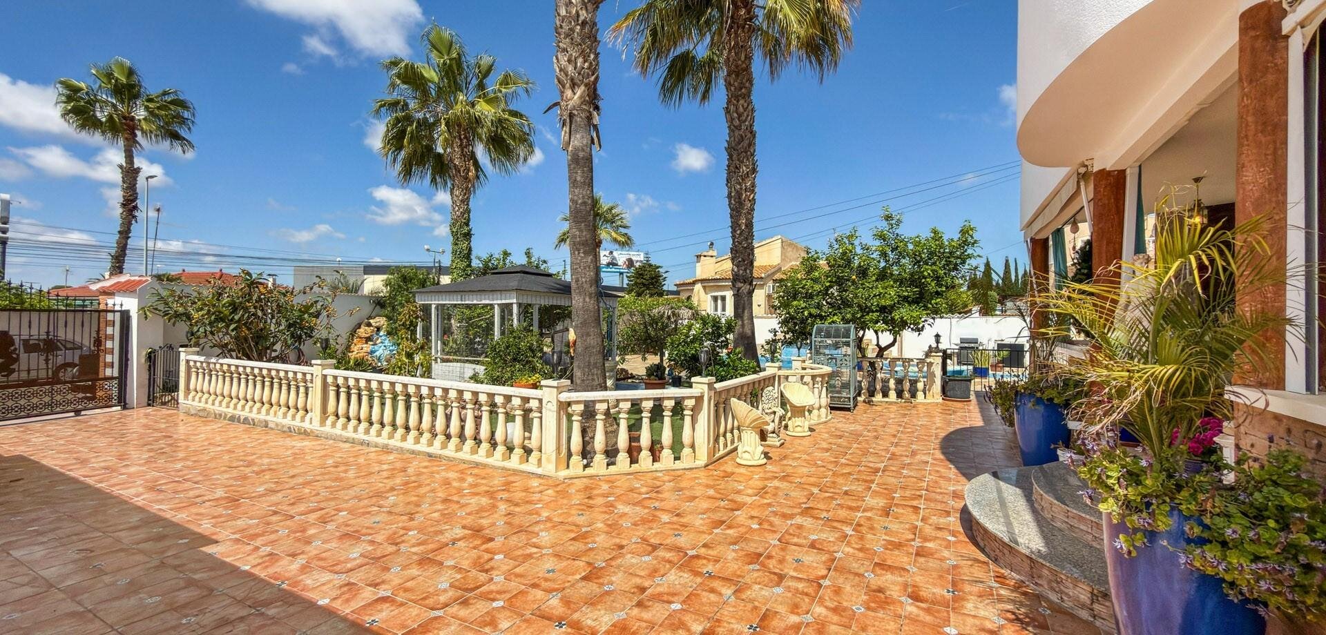 7-Bedroom Villa in Rojales - Image 19