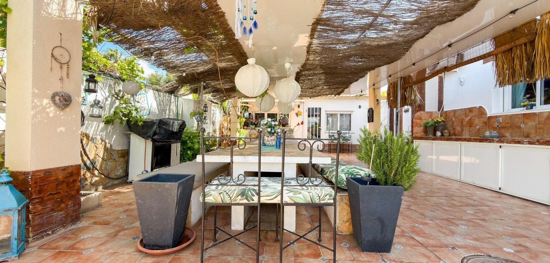 7-Bedroom Villa in Rojales - Image 23