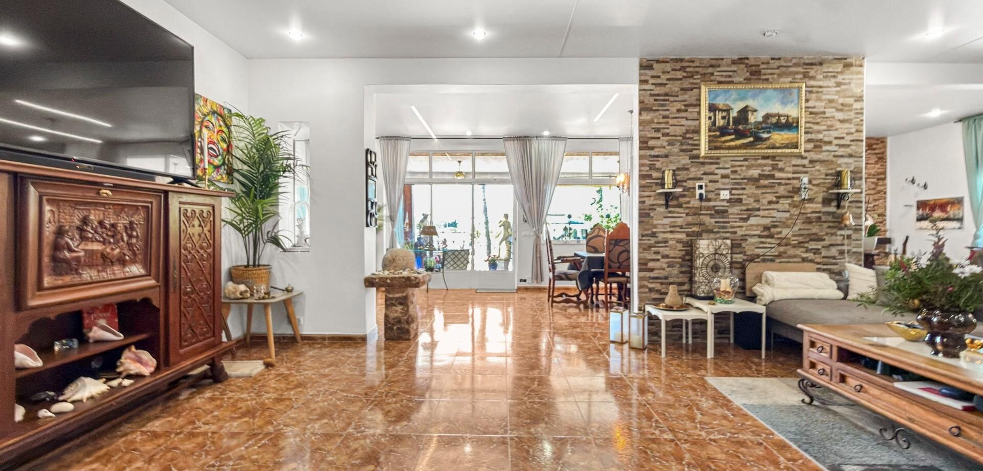 7-Bedroom Villa in Rojales - Image 3