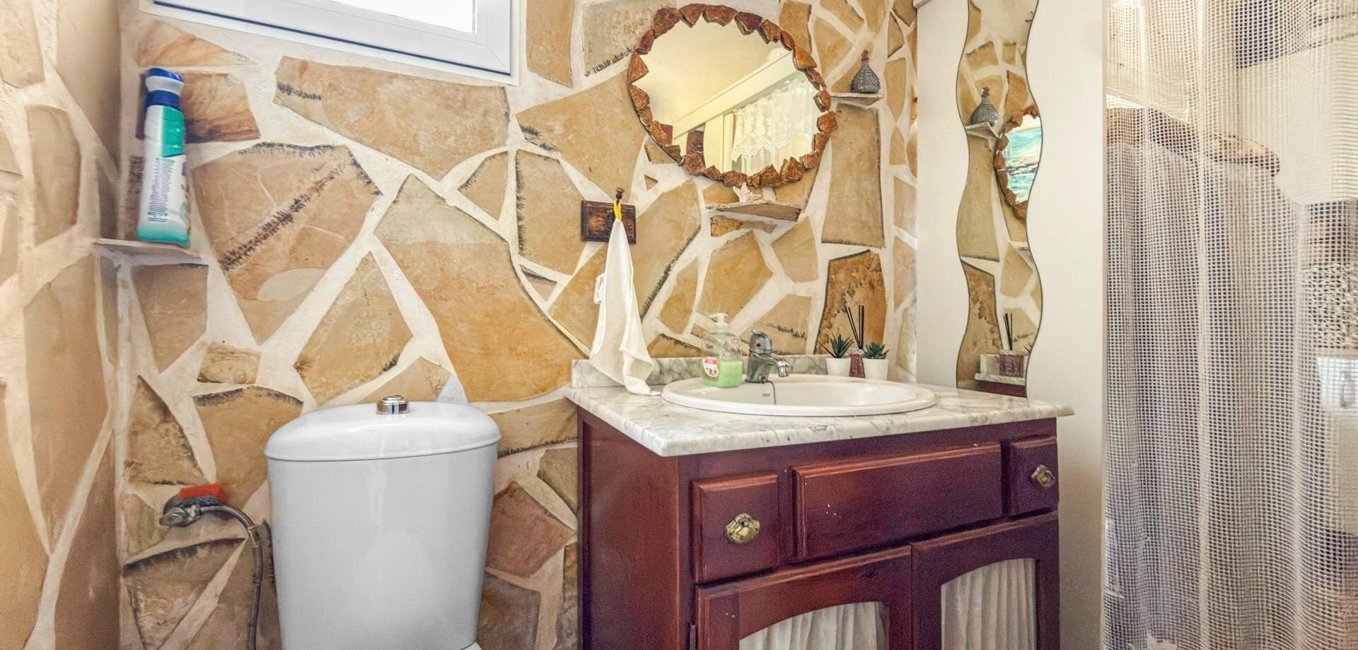 7-Bedroom Villa in Rojales - Image 33