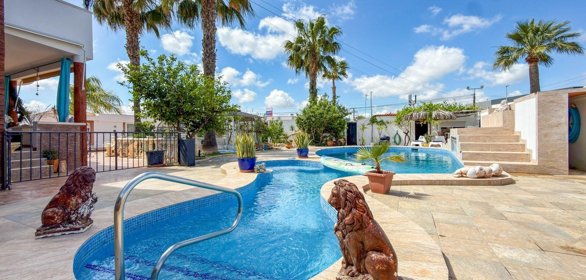 7-Bedroom Villa in Rojales - Image 6