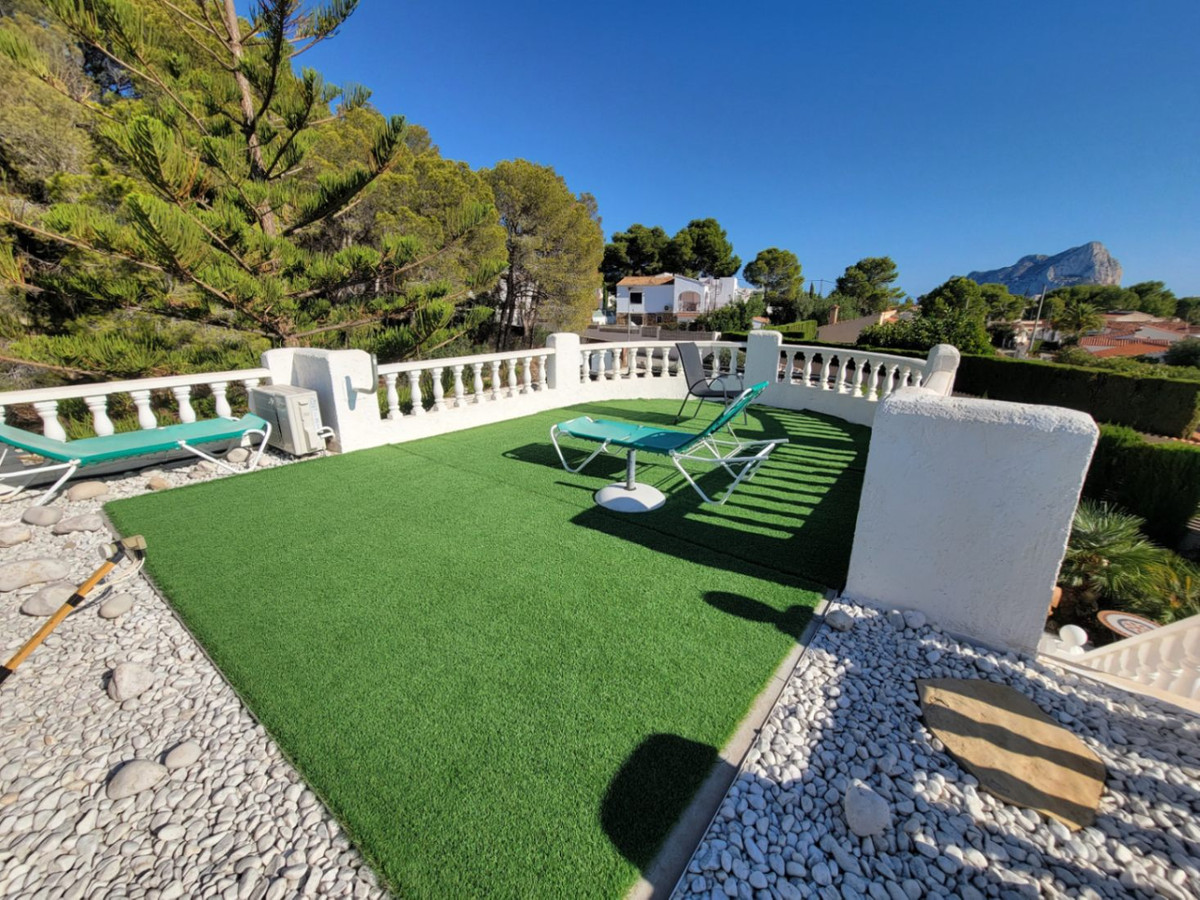 3-Bedroom Detached House in  Calpe | Sunny Casas - Costa ... - Image 19