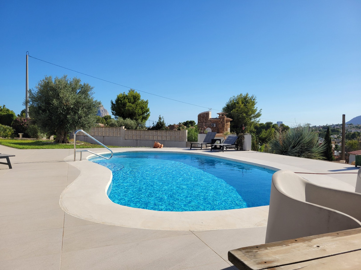 3-Bedroom Detached House in  Calpe | Sunny Casas - Costa ... - Image 25