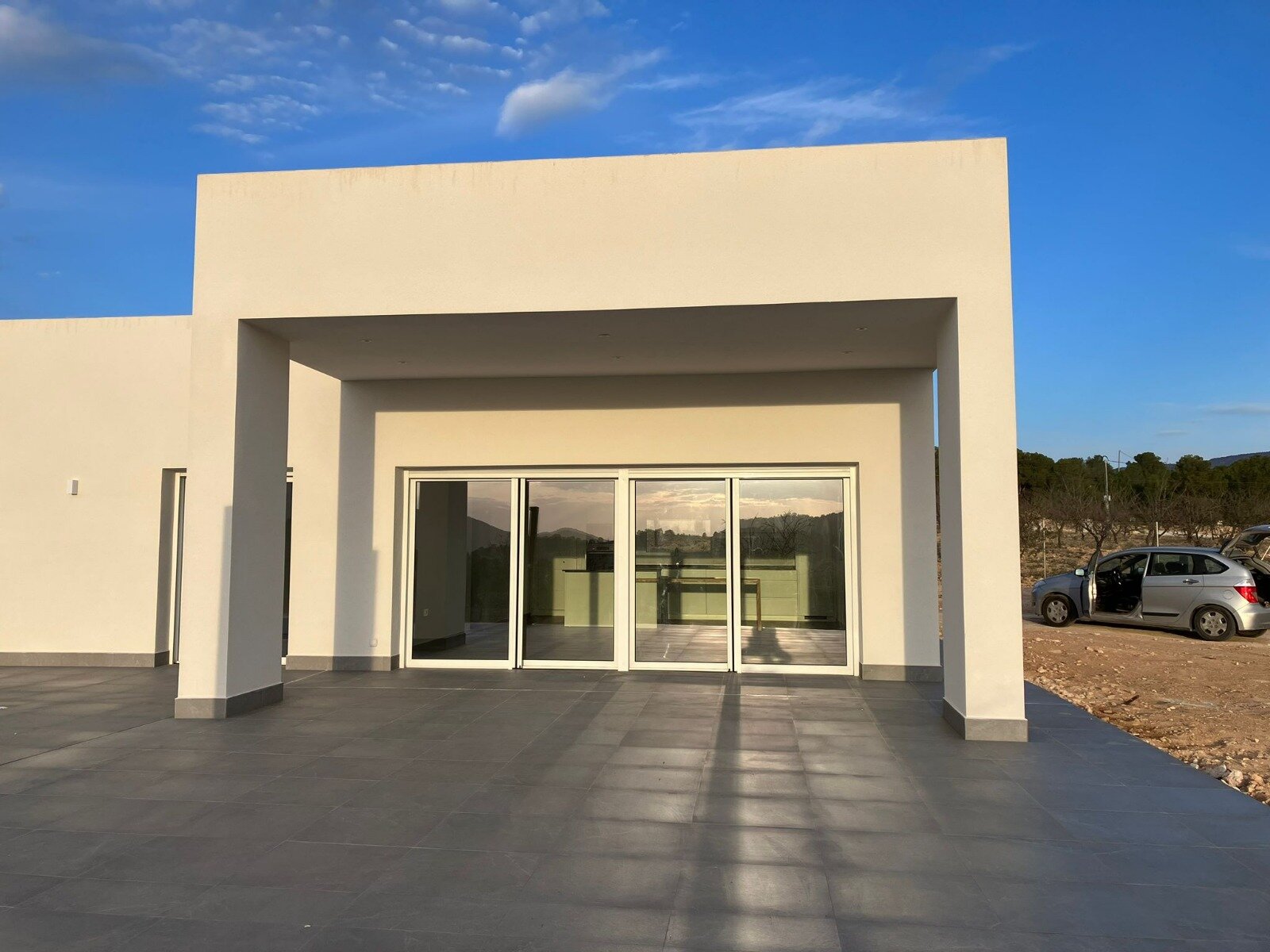 3-Bedroom Detached House in Pinoso - Image 20