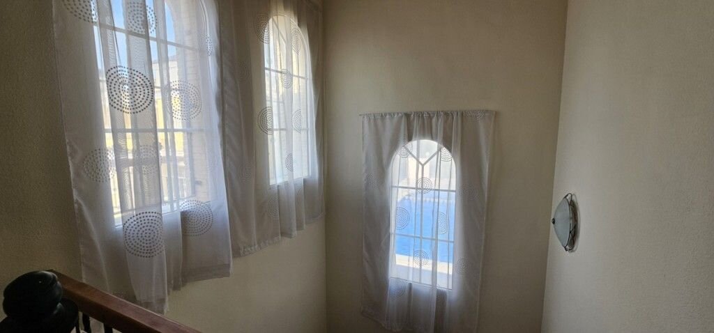 3-Bedroom Villa in Costa Blanca Sur, Algorfa - Image 10