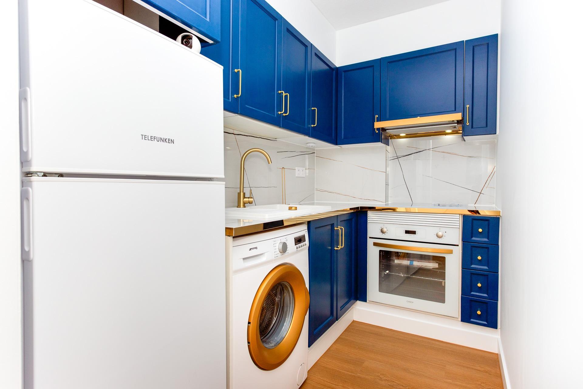 2-Bedroom Apartment in Centro, Torrevieja - Image 10