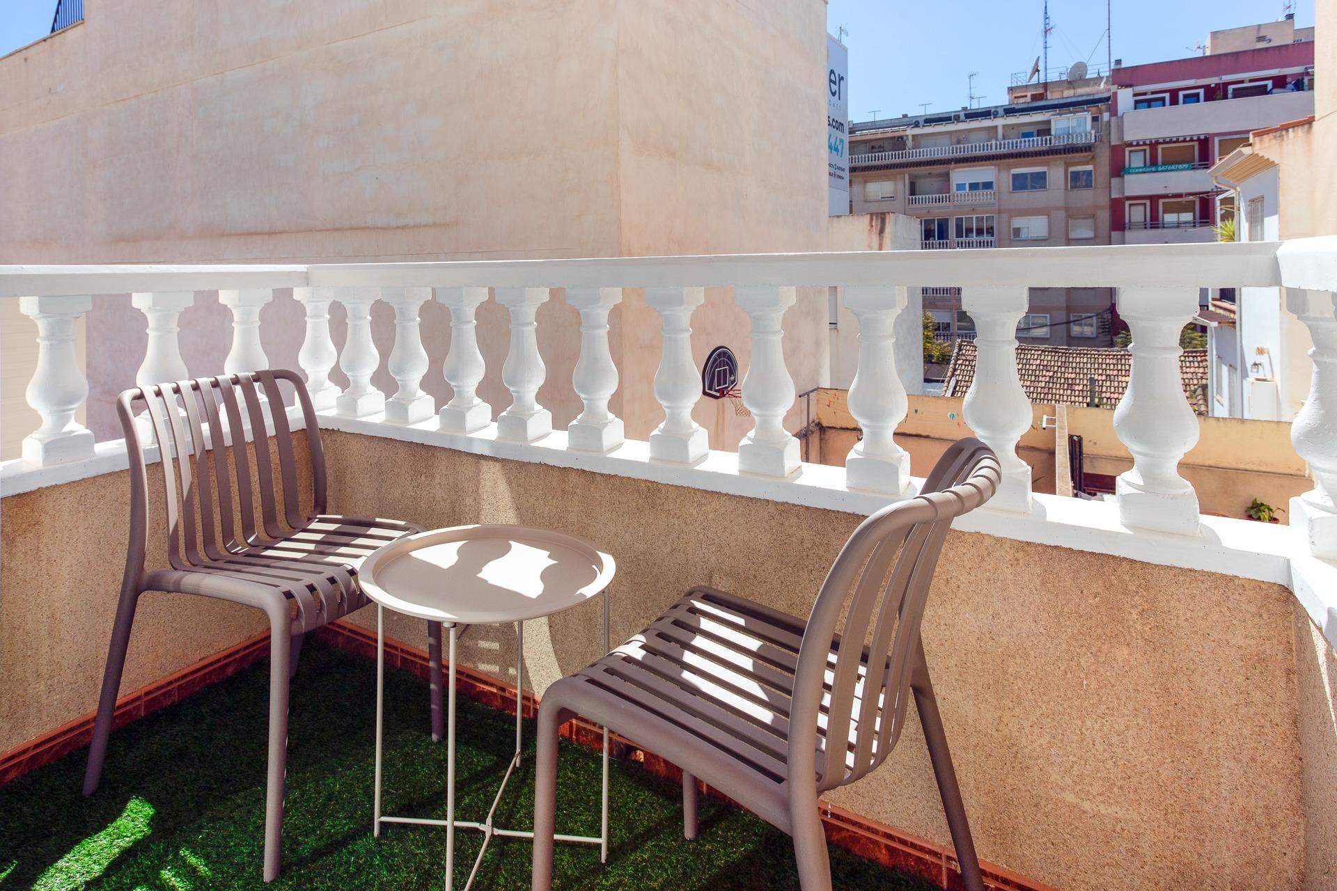 2-Bedroom Apartment in Centro, Torrevieja - Image 17