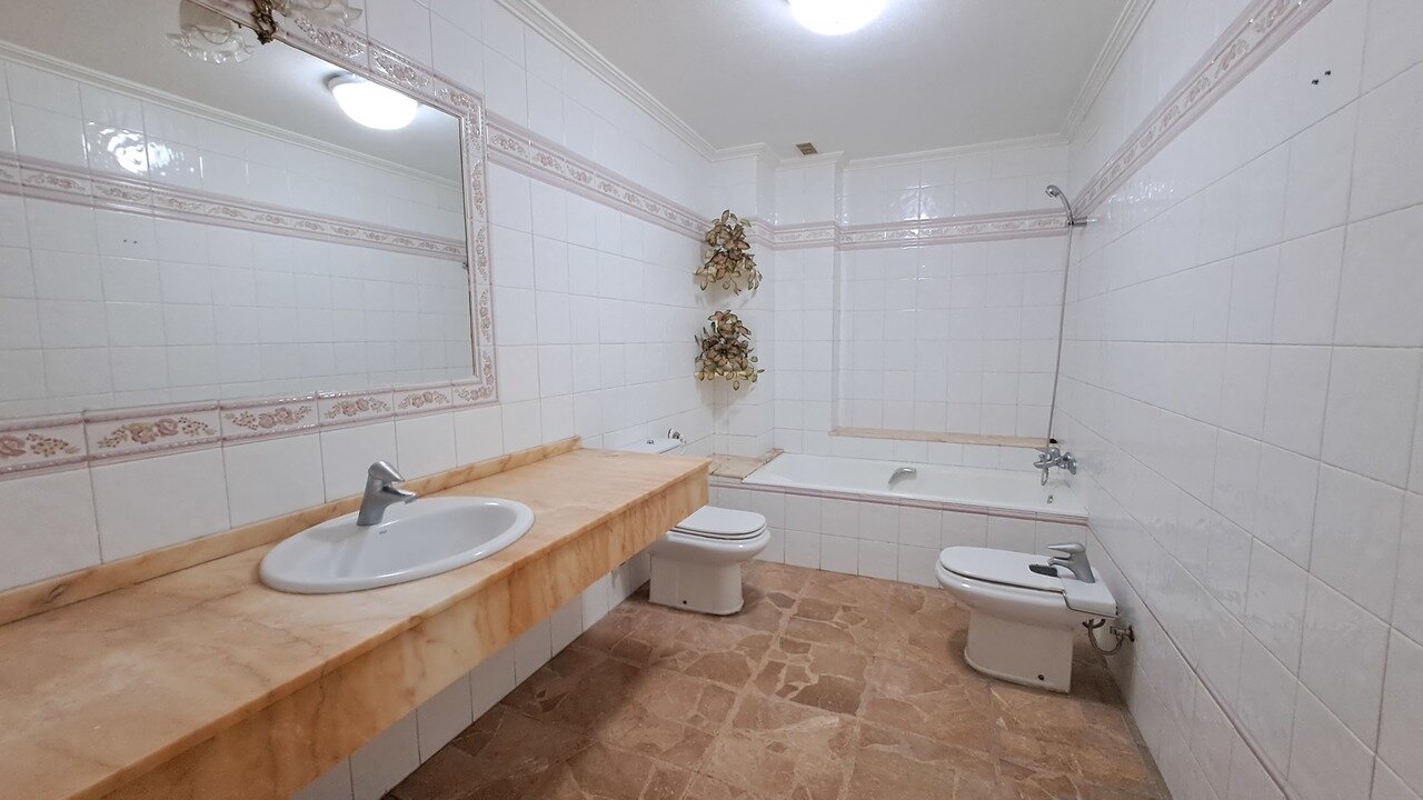 Mieszkanie z 5 Sypialniami w Centro, Torrevieja - Image 11