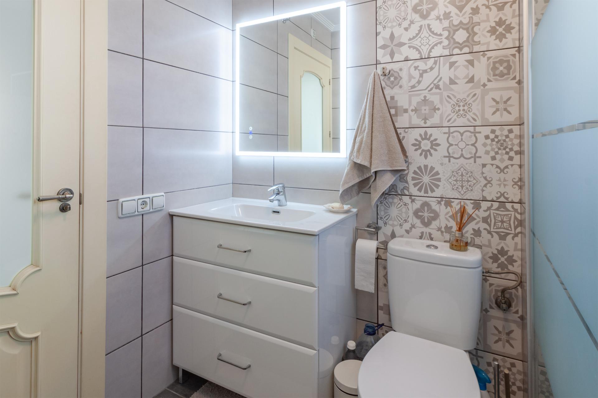 4-Bedroom Villa in La Florida, Orihuela Costa - Image 37