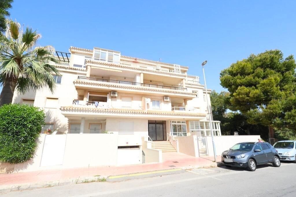 2-Bedroom Apartment in Playa Flamenca, Orihuela Costa - Image 1