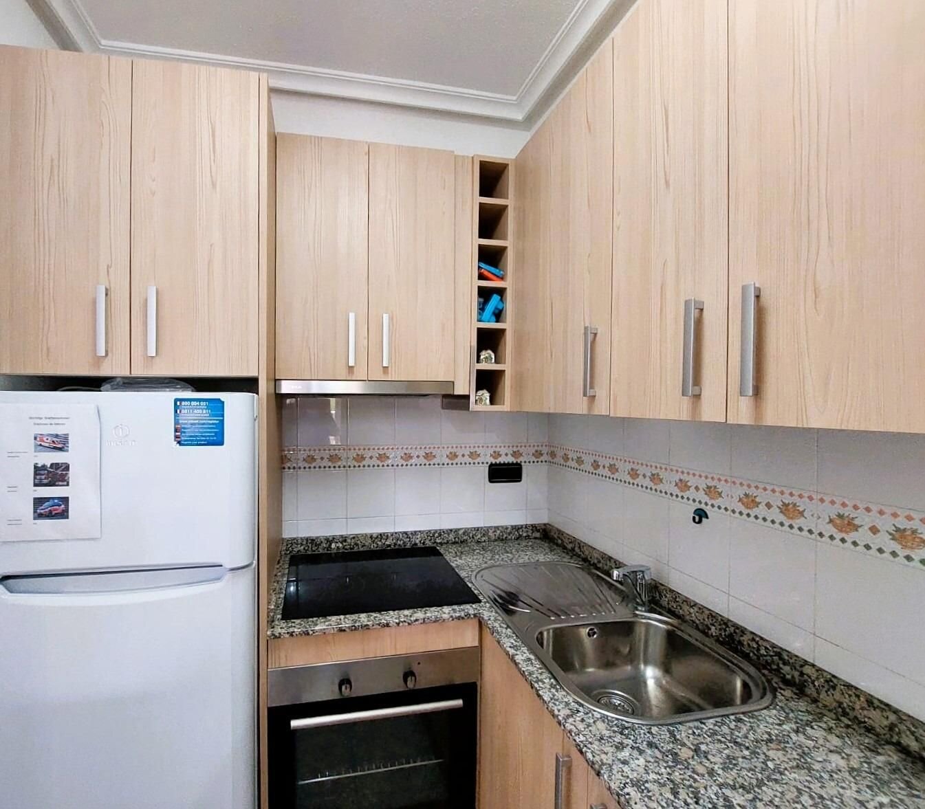 2-Bedroom Apartment in Playa Flamenca, Orihuela Costa - Image 11